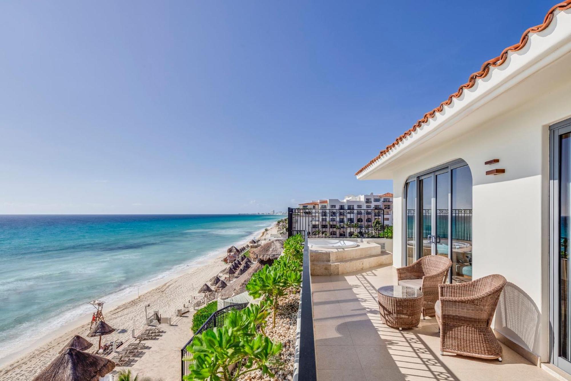 Fiesta Americana Condesa Cancun Exterior photo Beachfront at the Grand at Moon Palace